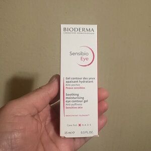 BIODERMA Sensibio Eye Soothing Moisturising Gel -Brand New Never Opened.